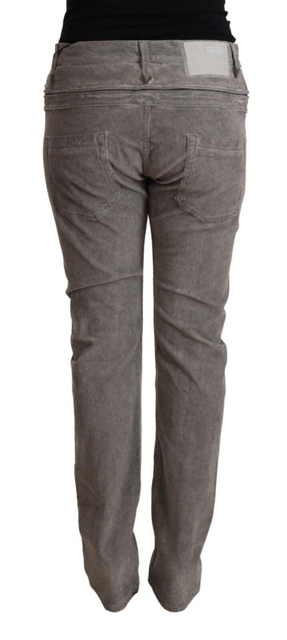 Acht Graue Straight Fit-Hose aus Baumwolle mit hoher Taille