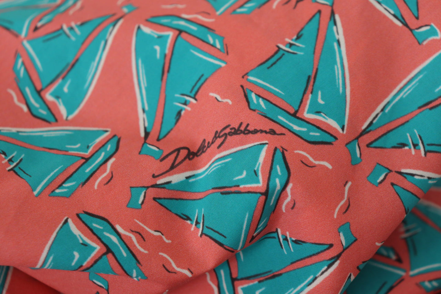 Dolce &amp; Gabbana – Rosa Baumwoll-T-Shirt mit Segelboot-Print