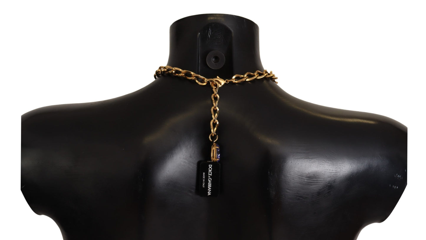 Dolce &amp; Gabbana Halskette mit Anhängern aus goldenem Messing mit Kristallen, lila und rosa Perlen