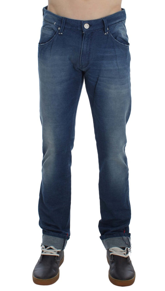 Acht Slim Fit Jeans aus Baumwollstretch in Blauwaschung