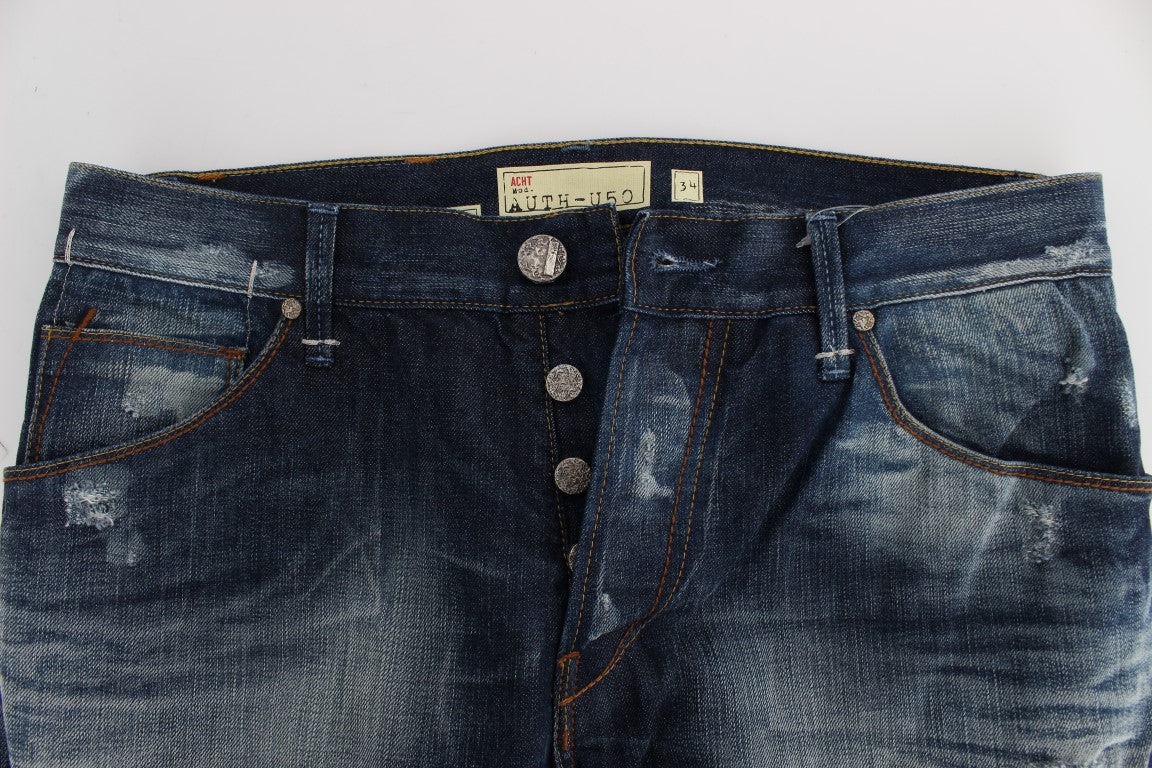 Acht Jeans aus Baumwolldenim in normaler Passform in blauer Waschung
