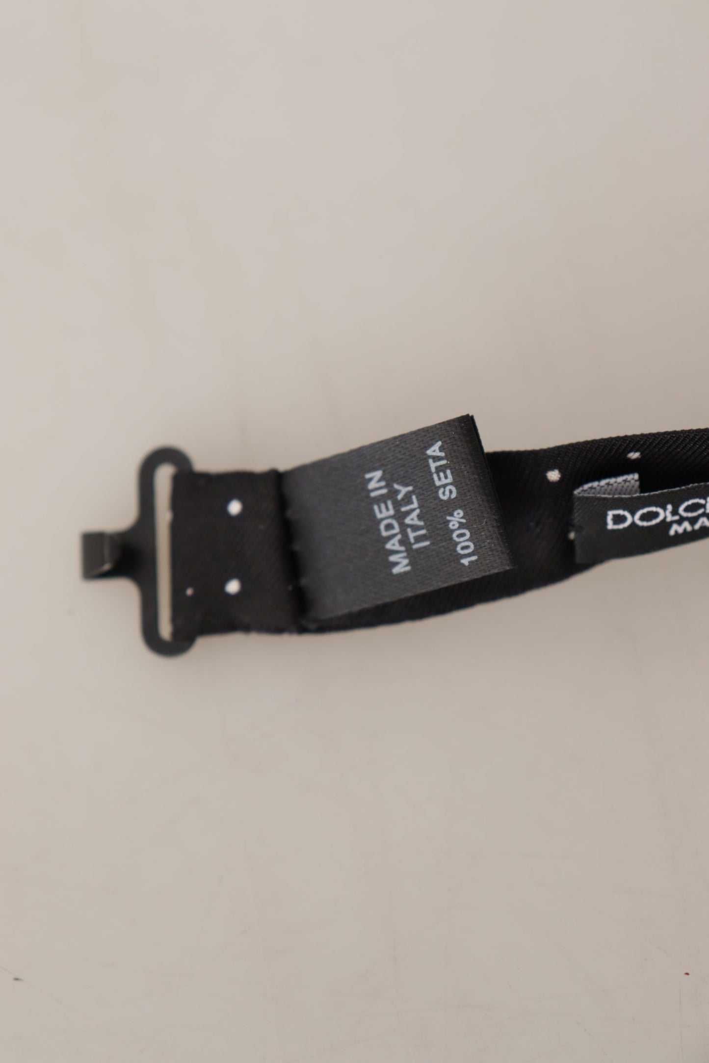 Dolce &amp; Gabbana – Schwarz-weiß gepunktete Papillon-Krawatte aus 100 % Seide