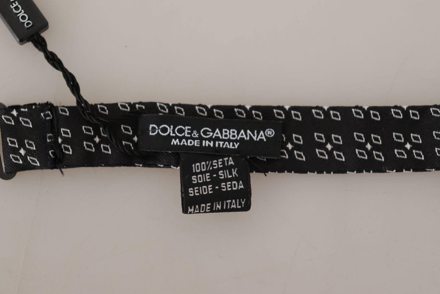 Dolce &amp; Gabbana – Schwarz-weiß gepunktete Papillon-Krawatte aus 100 % Seide