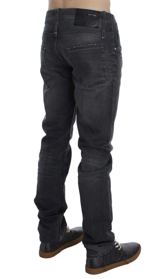 Acht Graue Regular Low Fit Jeans aus Baumwolle