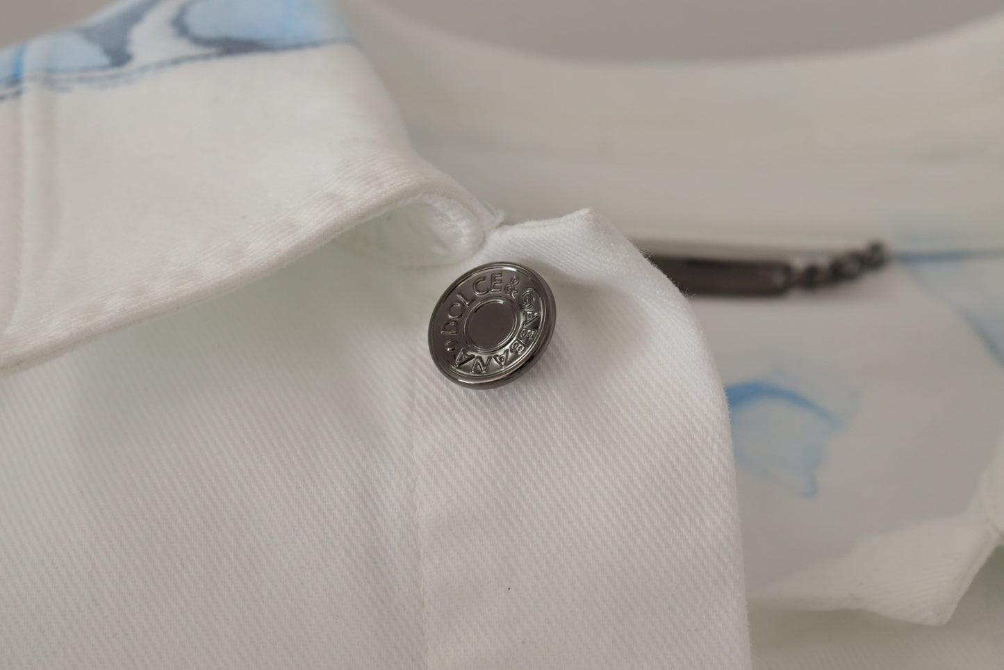 Dolce &amp; Gabbana – Weiße Jeansjacke aus Baumwolle mit Logostickerei