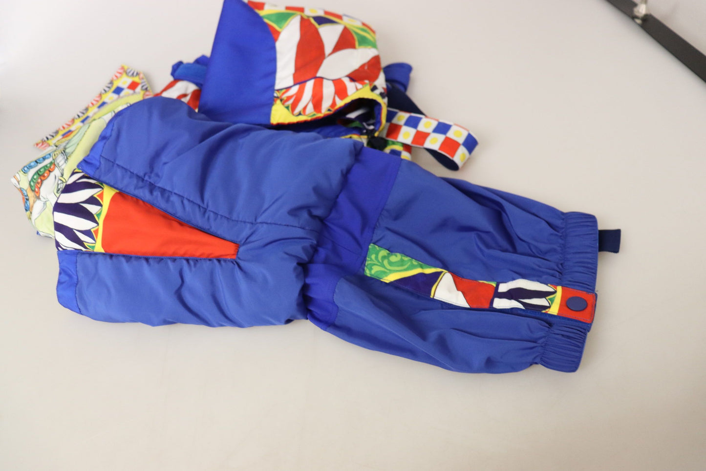 Dolce &amp; Gabbana – Schneehose mit mehrfarbigem Aufdruck