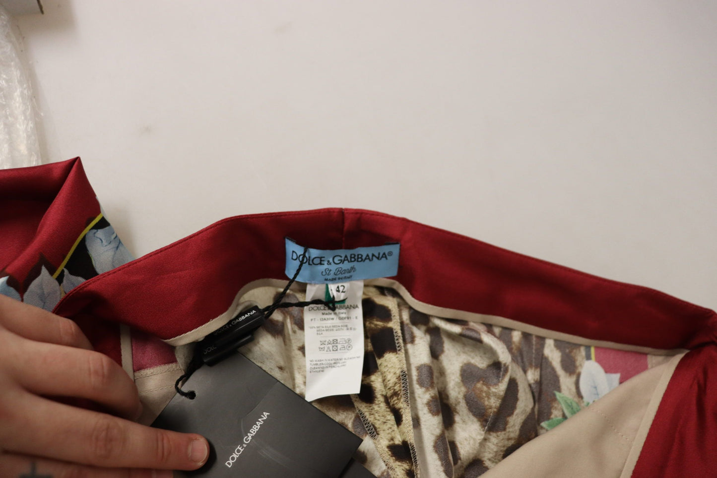 Dolce &amp; Gabbana – Mehrfarbige Hose mit Leopardenmuster und Flora-Print in mittlerer Taille