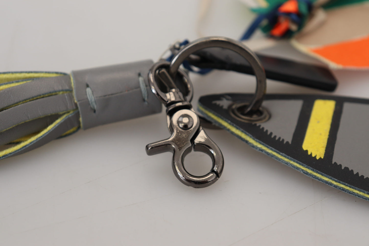 MSGM Mehrfarbiger Schlüsselanhänger mit Raketenschiff, silberfarben