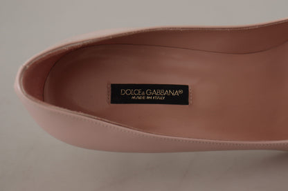 Dolce &amp; Gabbana – Pumps aus rosa Lackleder mit Kitten Heels