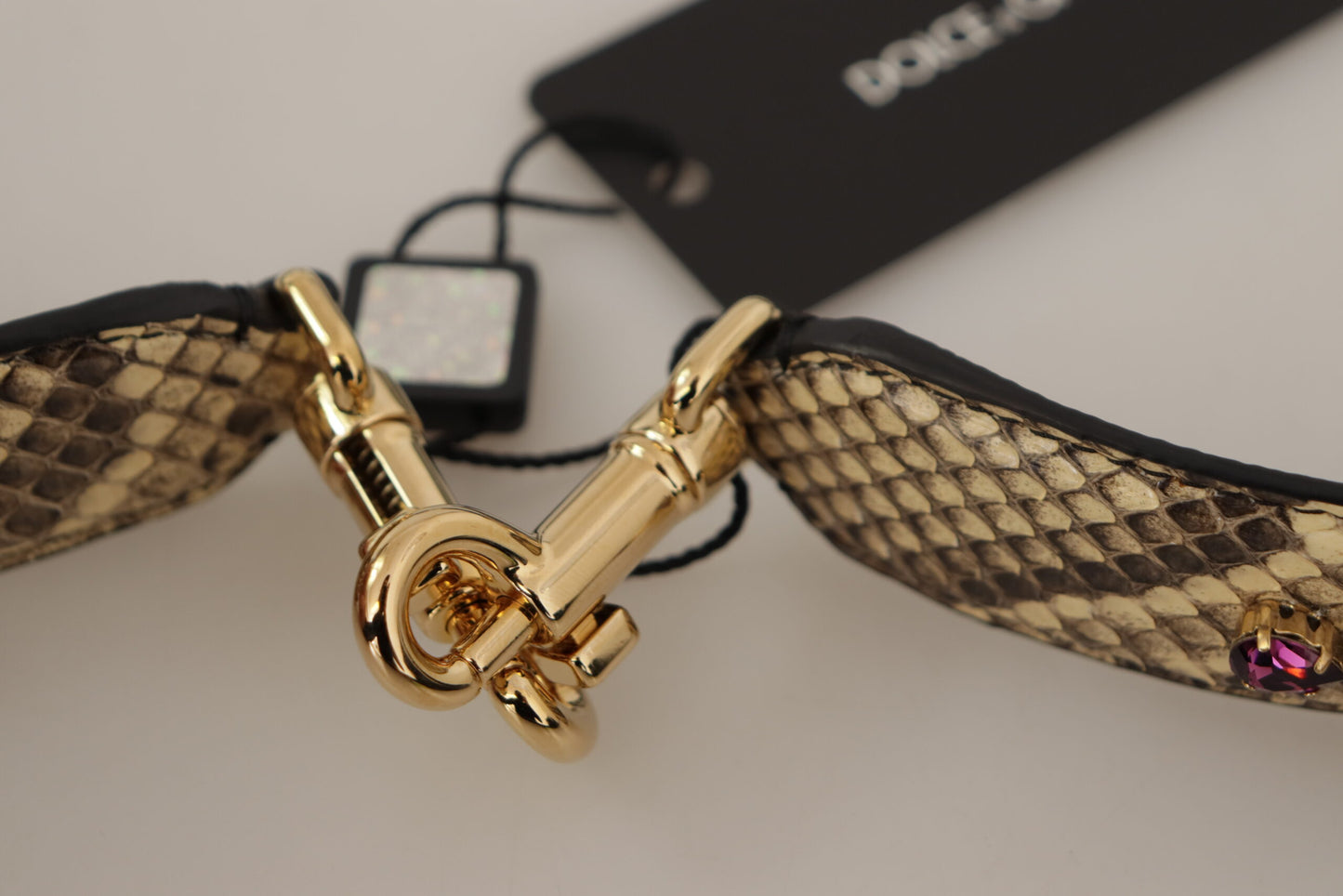 Dolce &amp; Gabbana Beigefarbener, wendbarer Schultergurt aus exotischem Leder mit Kristallen