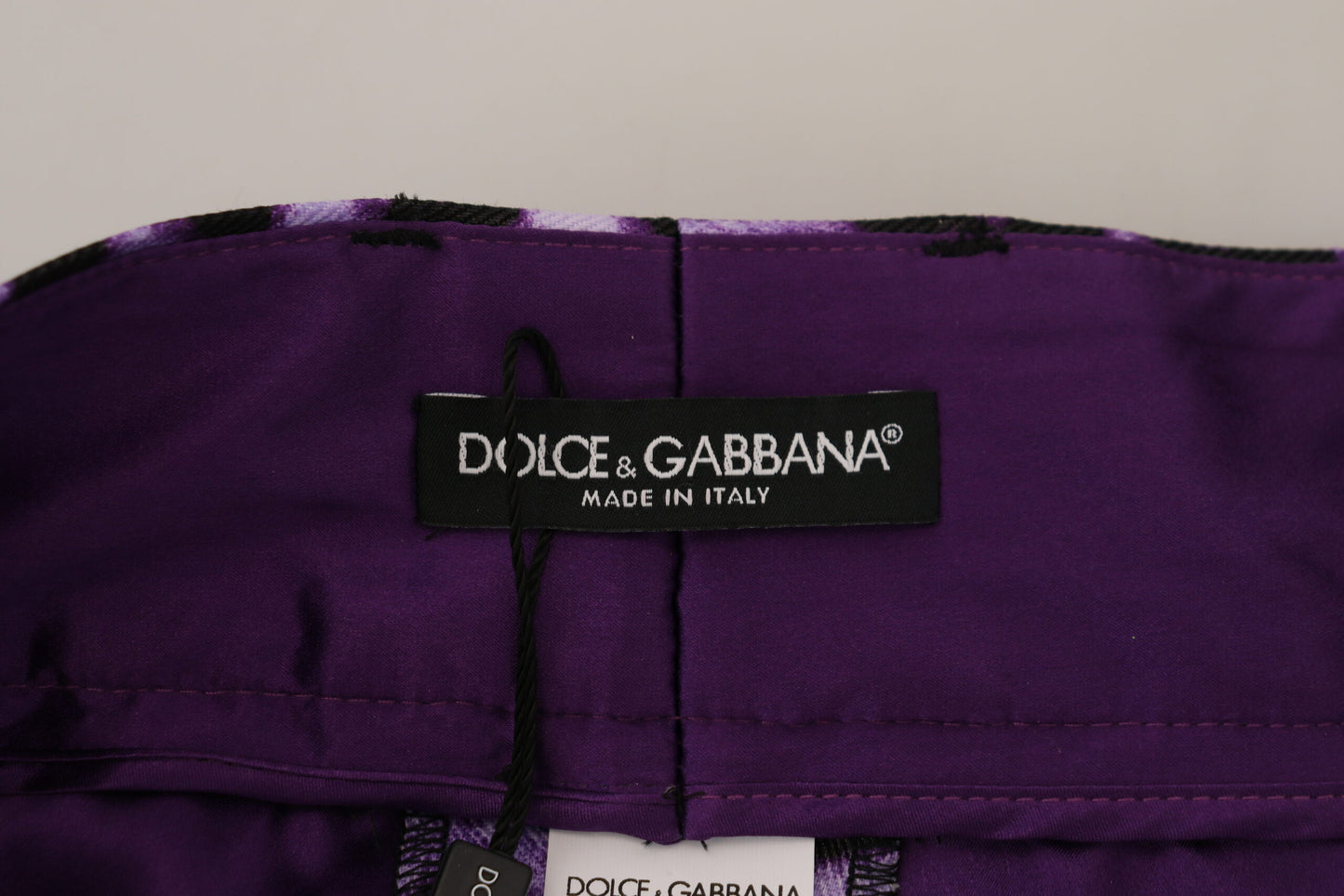 Dolce &amp; Gabbana Lila Hose mit hohem Bund und Leopardenmuster
