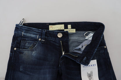 Acht Blaue, schmal geschnittene Damen-Jeans aus Baumwolle mit niedriger Taille