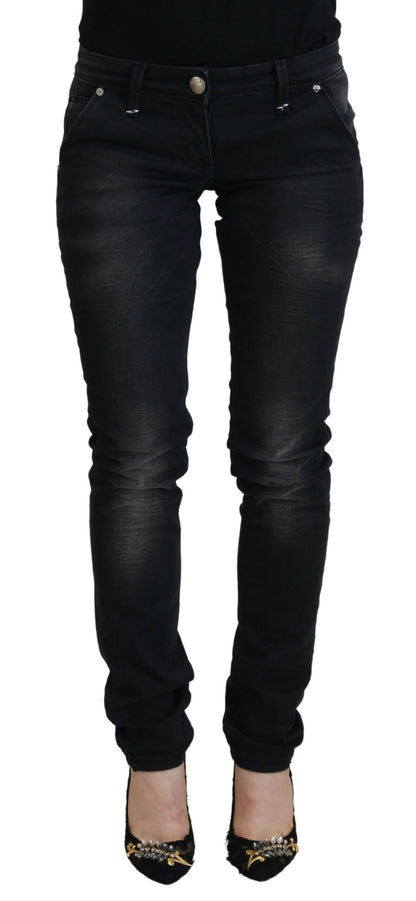 Acht Schwarze Skinny Jeans aus gewaschener Baumwolle für Damen