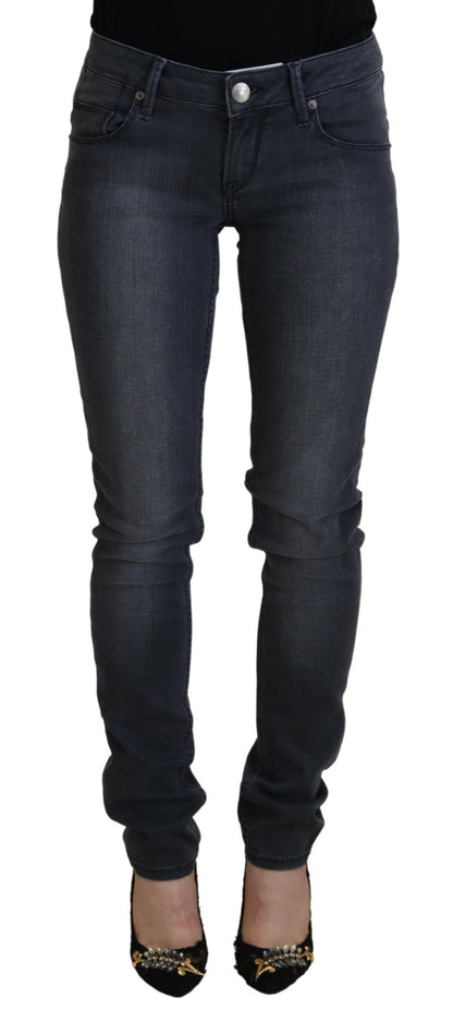 Acht Graue Skinny-Jeans aus Baumwolle mit niedriger Taille für Damen