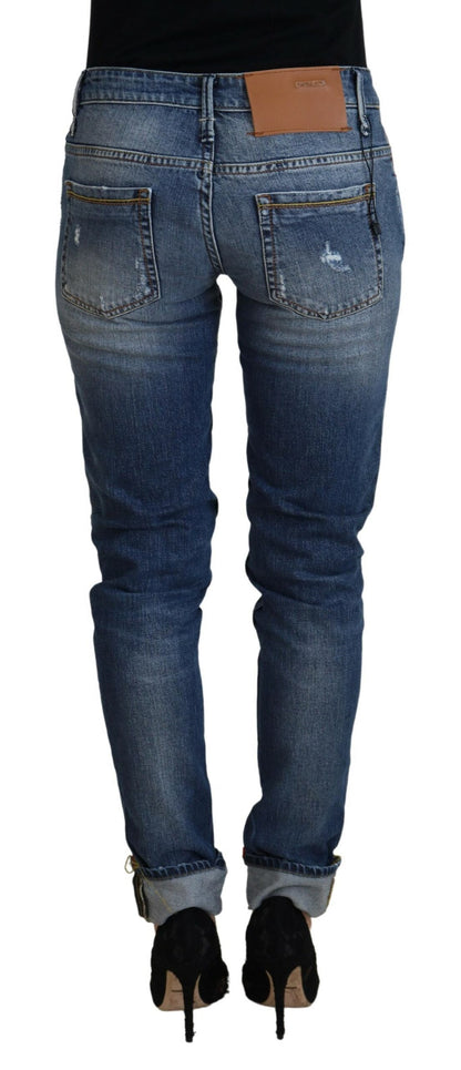 Acht Blaue verwaschene Baumwolle Low Waist Damen Casual Jeans