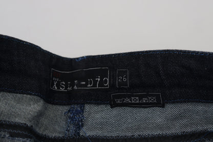 Acht Dunkelblaue Slim Fit Damen Jeans mit niedriger Taille