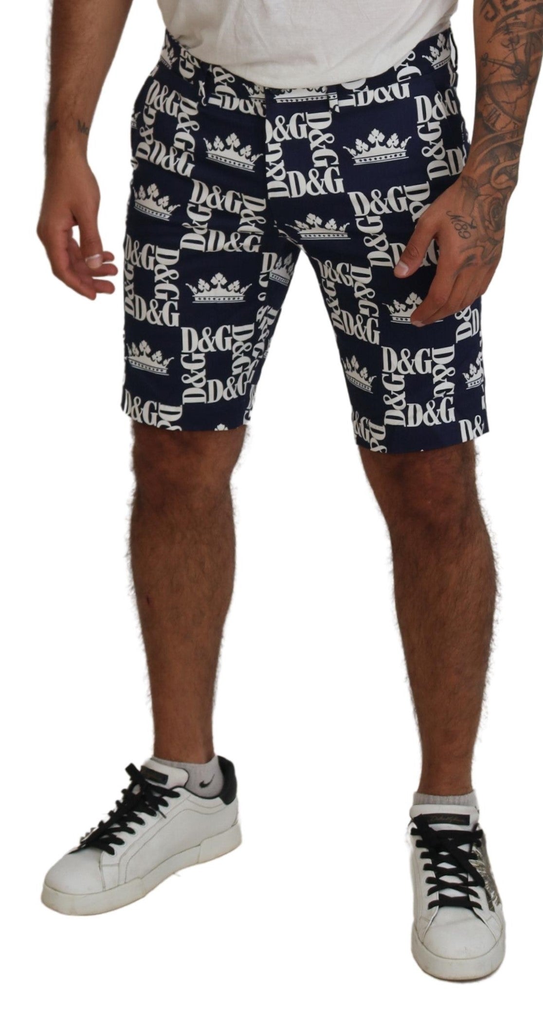 Dolce &amp; Gabbana, blaue Chinoshorts aus Baumwolle mit Logo-Print