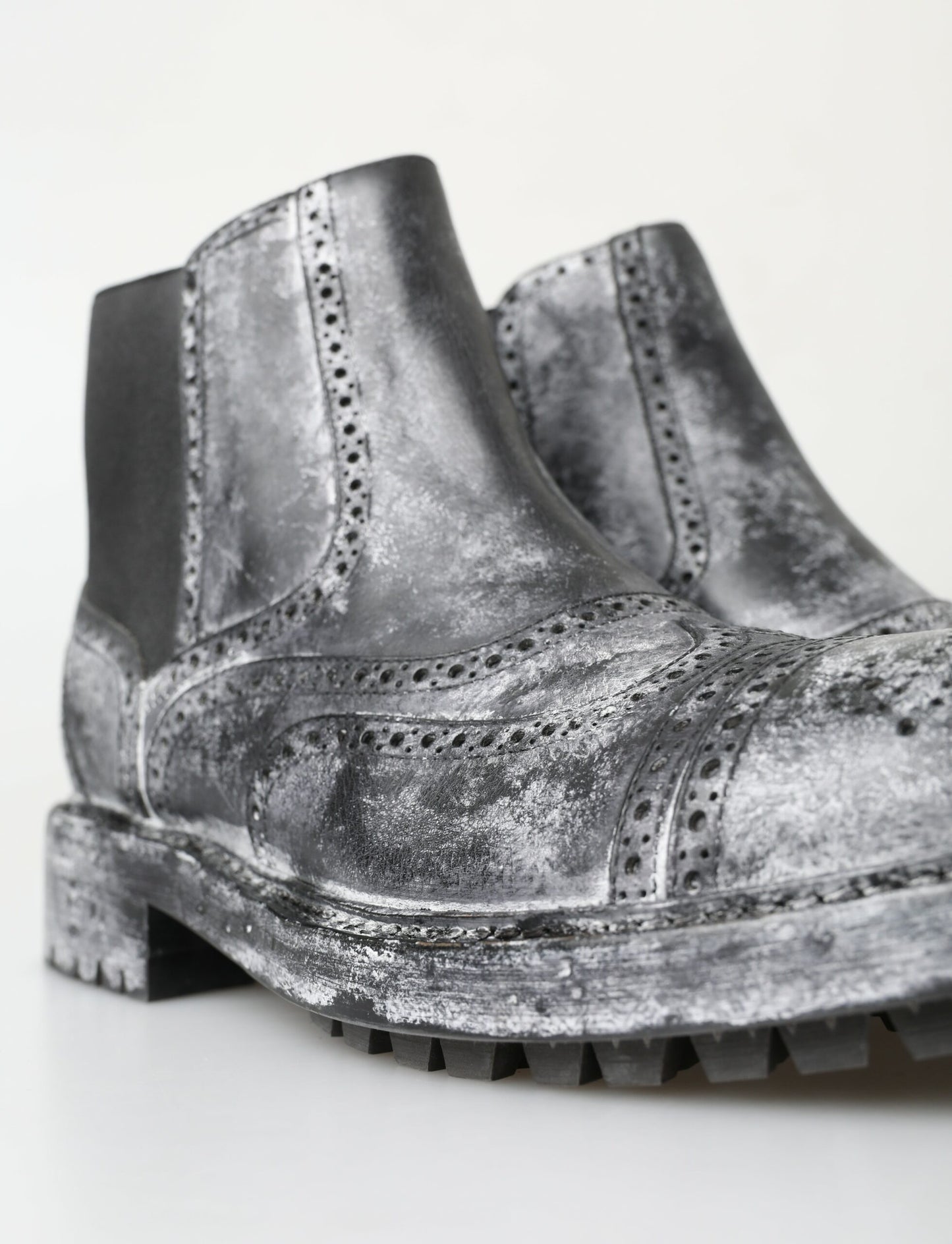 Dolce &amp; Gabbana Stiefeletten aus schwarzem und grauem Leder