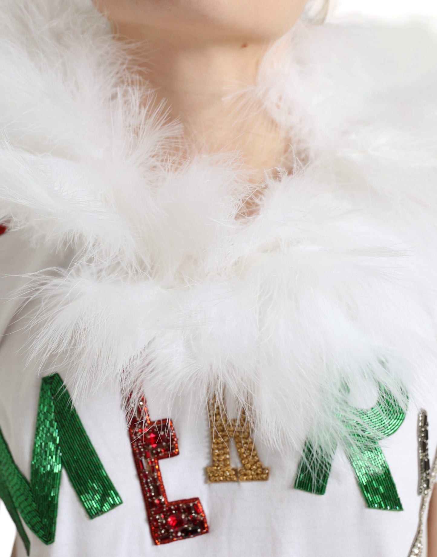 Dolce &amp; Gabbana Weißes Baumwoll-T-Shirt mit Weihnachtspailletten und Pelz