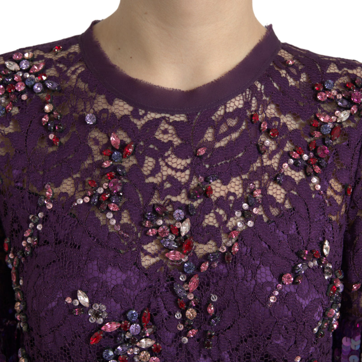 Dolce &amp; Gabbana Lila Kleid aus floraler Spitze mit Kristallen