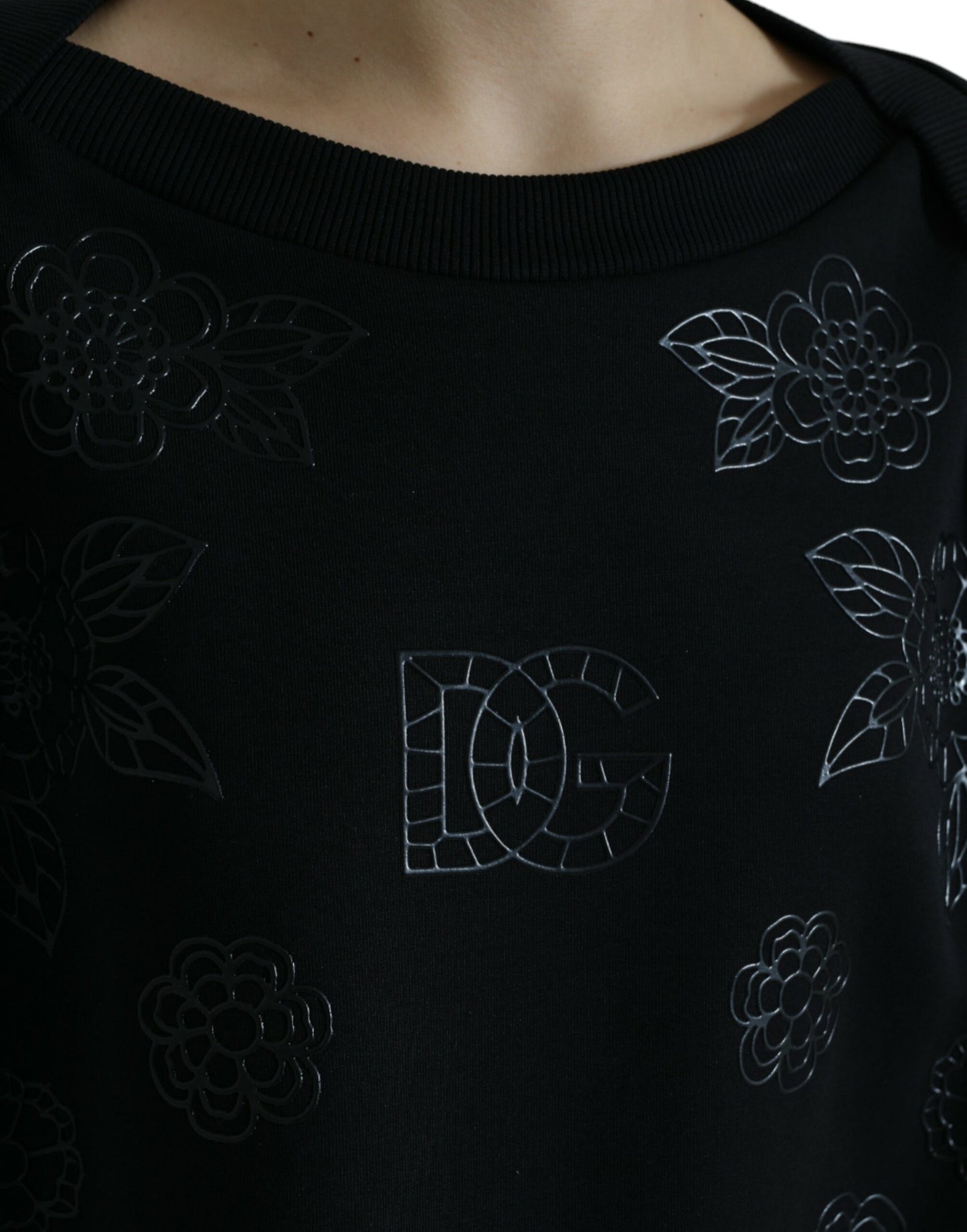 Dolce &amp; Gabbana – Schwarzer Pullover mit floraler Logo-Applikation