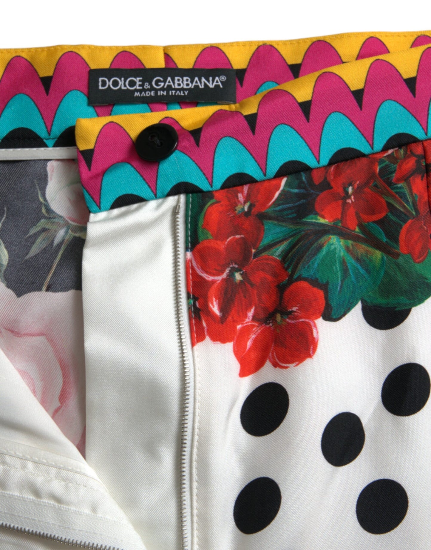 Dolce &amp; Gabbana – Hotpants-Shorts mit mehrfarbigem Blumenmuster und Tupfenmuster