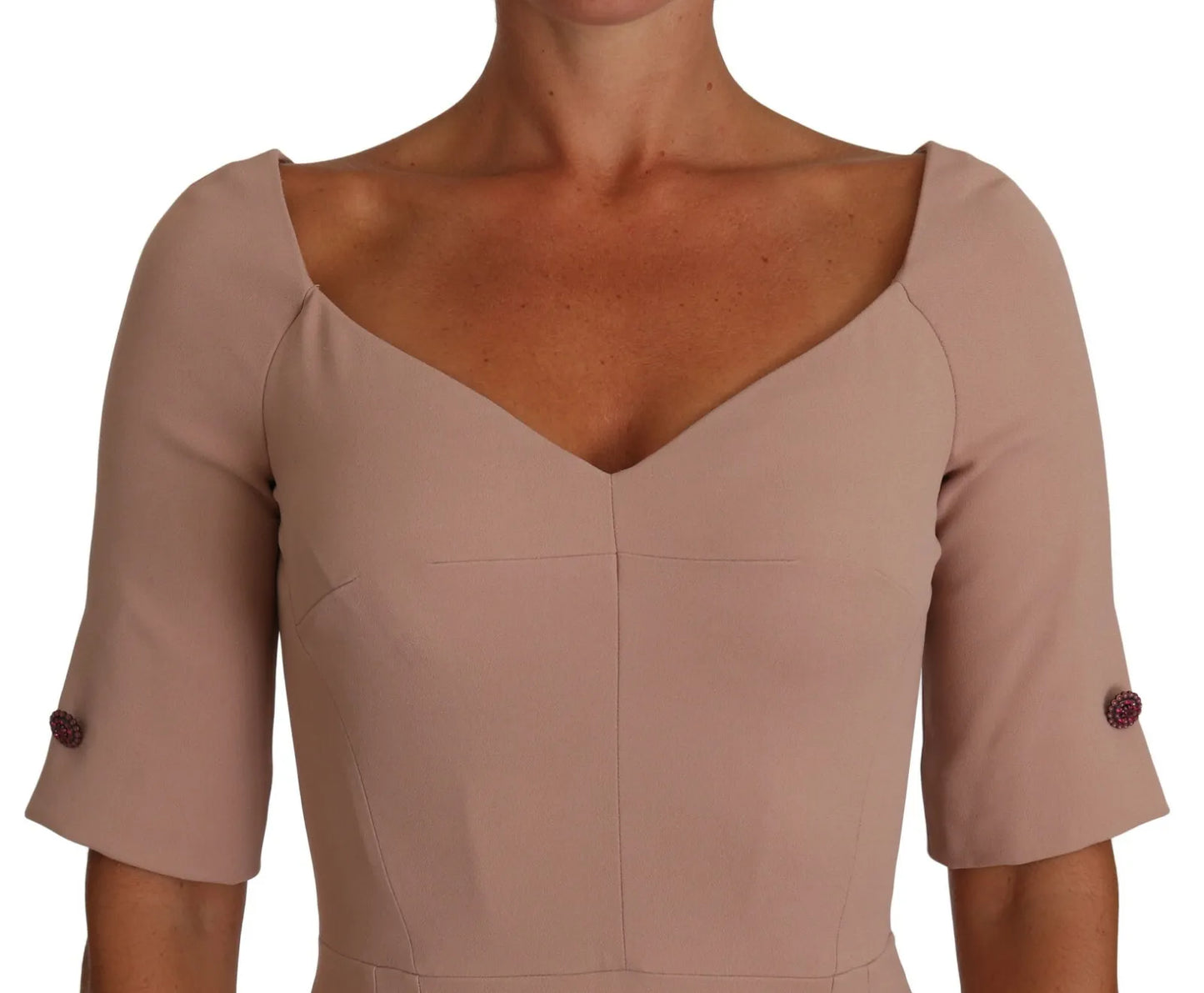 Dolce &amp; Gabbana – Midi-Etuikleid in Altrosa mit Kristallknöpfen