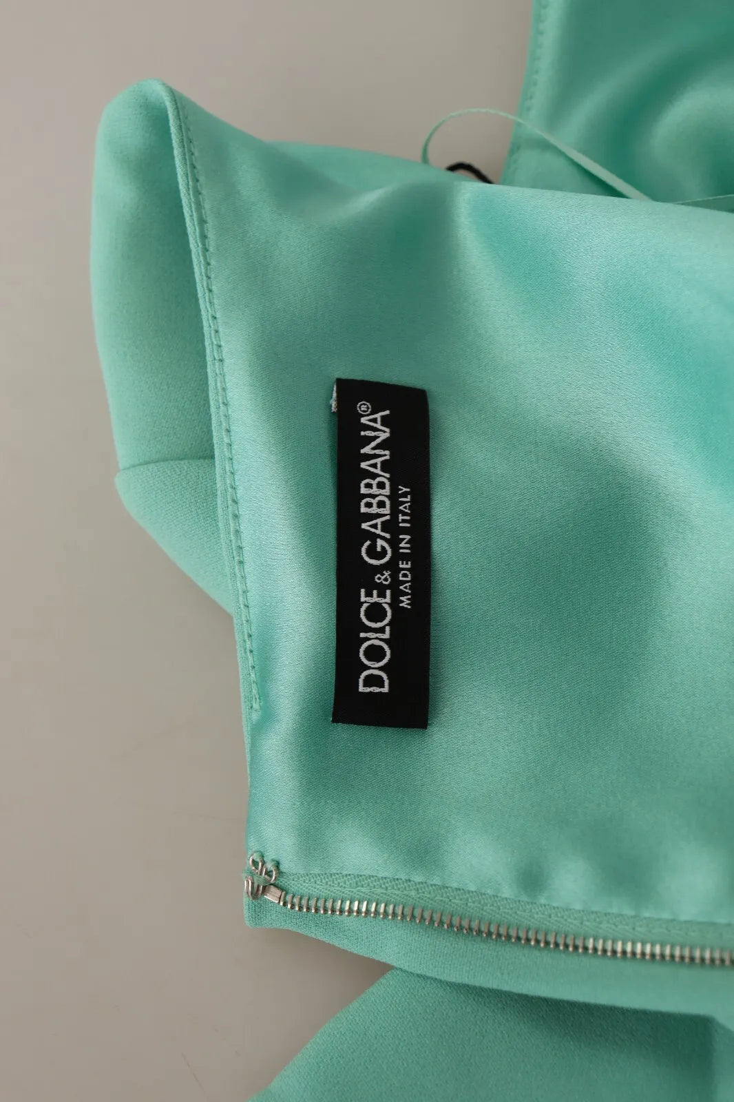 Dolce &amp; Gabbana – Mintgrünes Etui-Midikleid mit quadratischem Ausschnitt