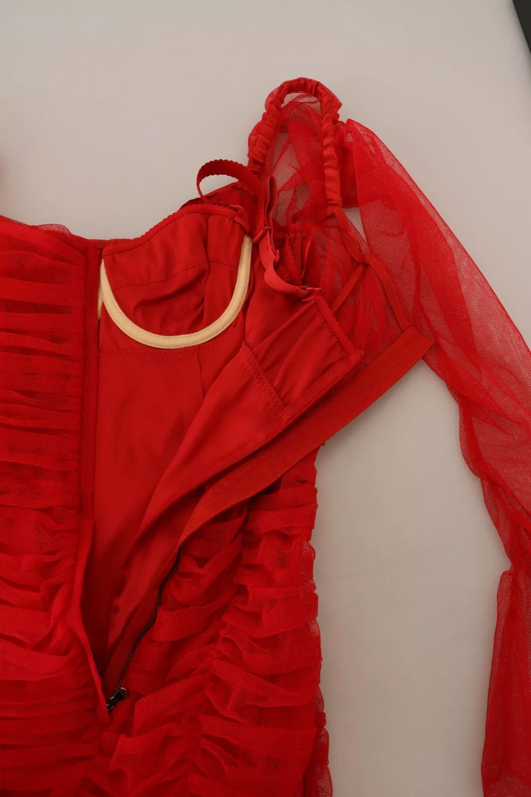 Dolce &amp; Gabbana – Figurbetontes Midikleid mit Netzbesatz in Rot