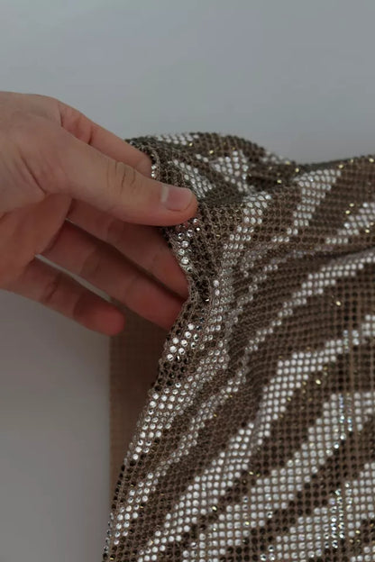 Dolce &amp; Gabbana Braunes Mini-Shiftkleid mit Kristallen und Zebramuster in Silber