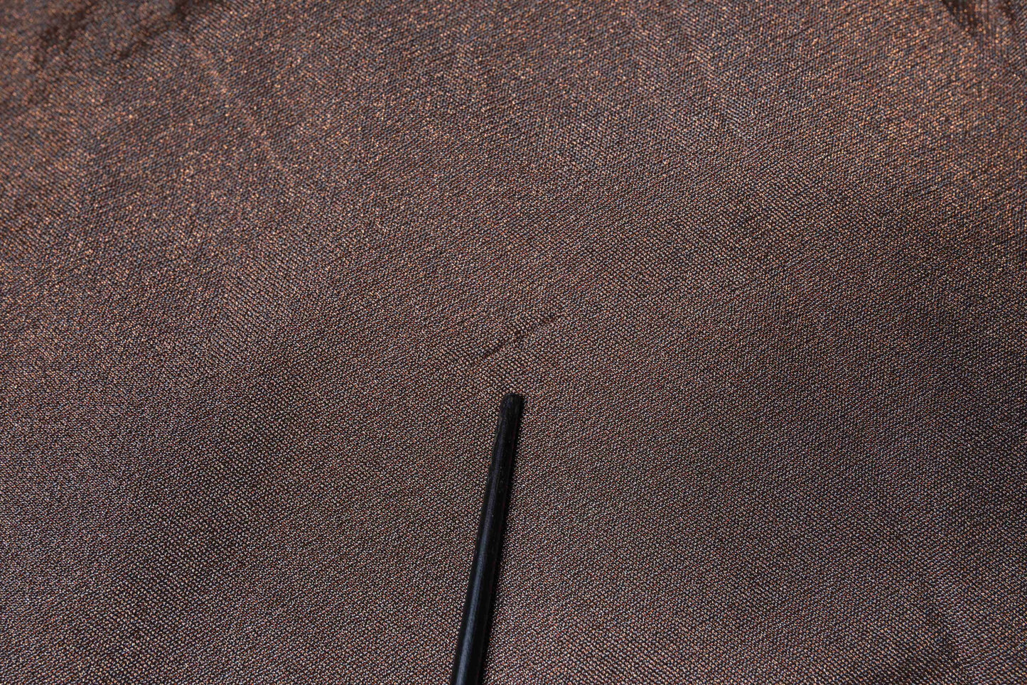 Dolce &amp; Gabbana – Kurzärmliges Oberteil aus Viskose mit Blumenapplikation in Braun