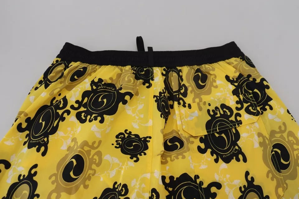Dsquared² Gelb Schwarz Bedruckte Nylon Beachwear Shorts Bademode