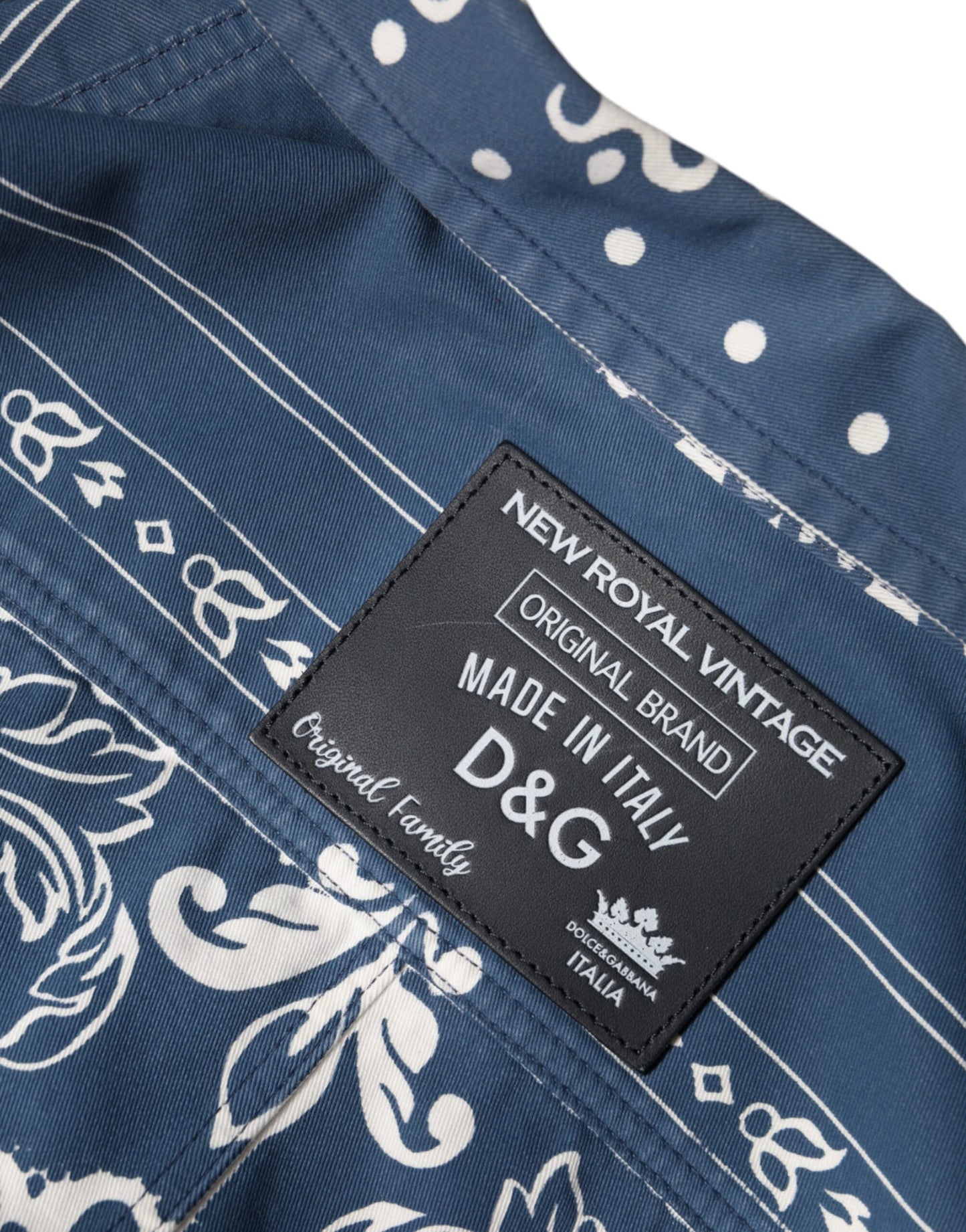 Dolce &amp; Gabbana Blau-weißes Freizeithemd aus Baumwolle mit Bandana-Print