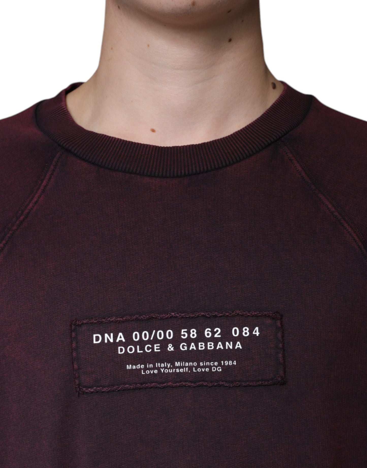 Dolce &amp; Gabbana Kastanienbraunes Logo-Sweatshirt mit Rundhalsausschnitt für Herren