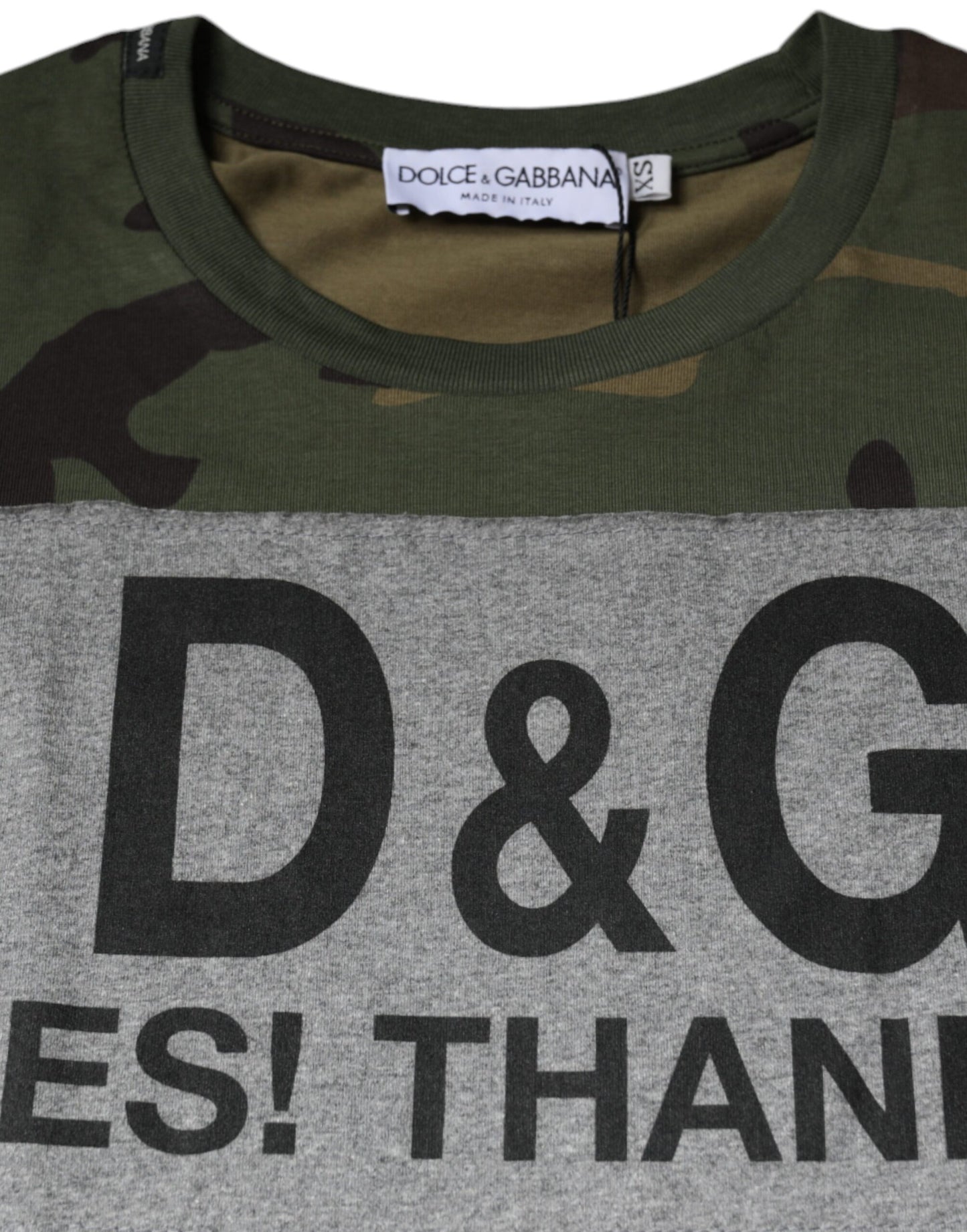 Dolce &amp; Gabbana Mehrfarbiges Camouflage-T-Shirt aus Baumwolle mit Rundhalsausschnitt