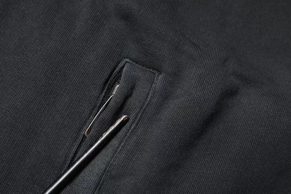 Dolce &amp; Gabbana – Schwarzer Kapuzenpullover mit durchgehendem Reißverschluss und Logo-Plakette