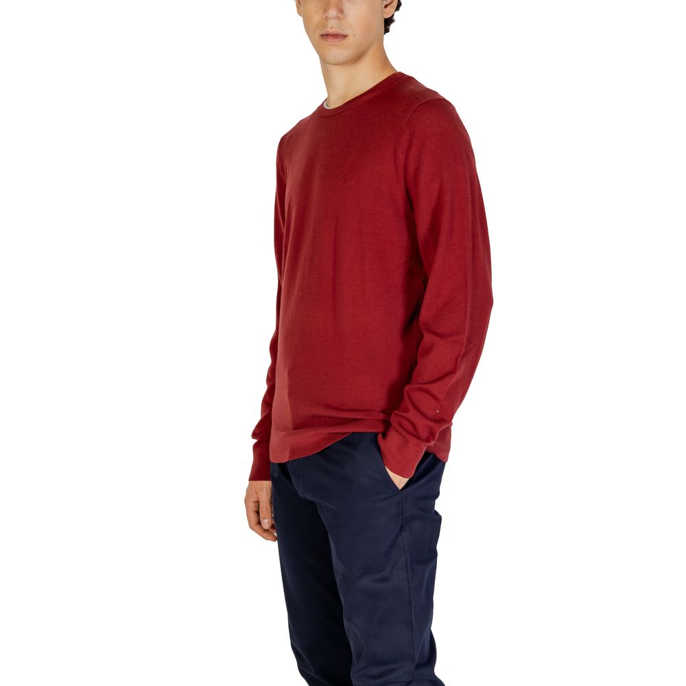 Calvin Klein – Sportbekleidung aus recycelter Wolle in Bordeaux