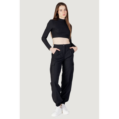 Calvin Klein Jeans – Schwarzes Oberteil aus recyceltem Polyester