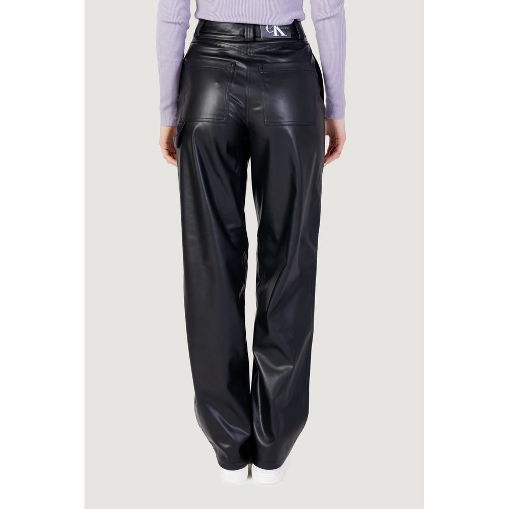 Calvin Klein Jeans – Schwarze Hose aus recyceltem Polyester