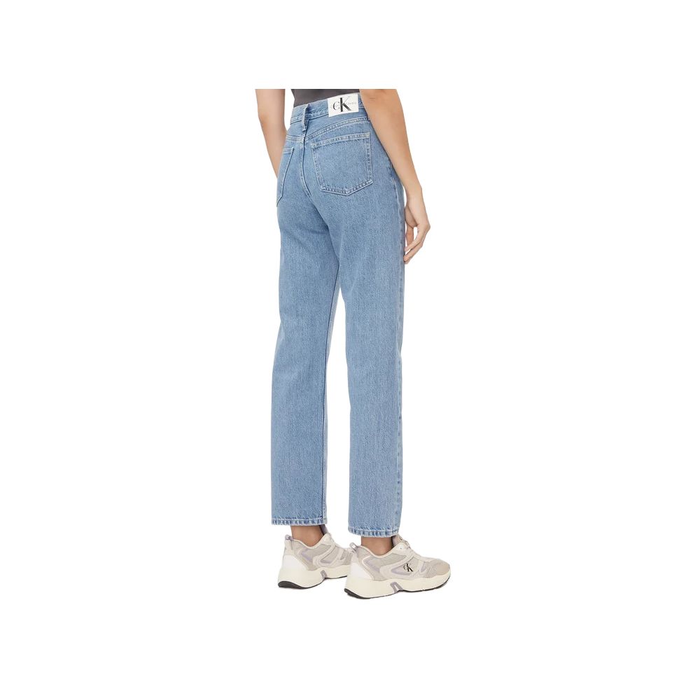 Calvin Klein Jeans – Hellblaue Jeans aus Baumwolle mit entspannter Passform