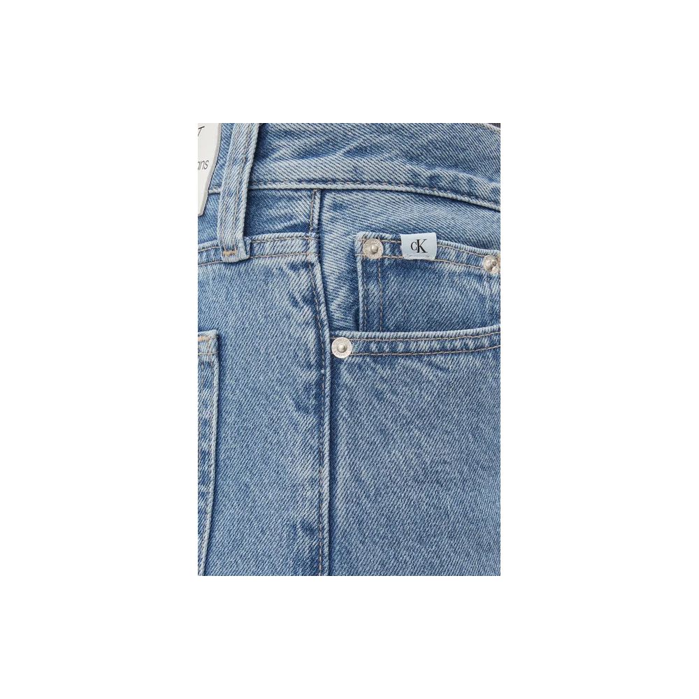Calvin Klein Jeans – Hellblaue Jeans aus Baumwolle mit entspannter Passform