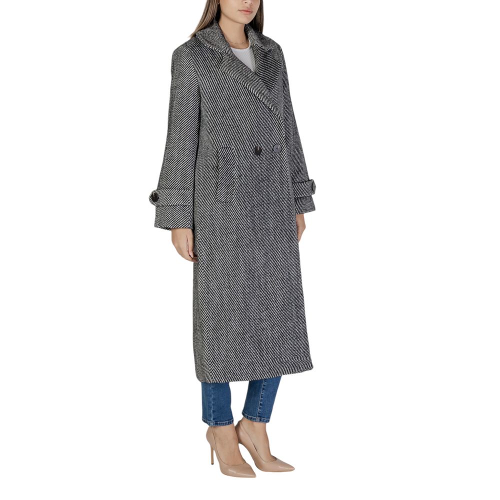 Vila Clothes – Schwarzer Polyestermantel