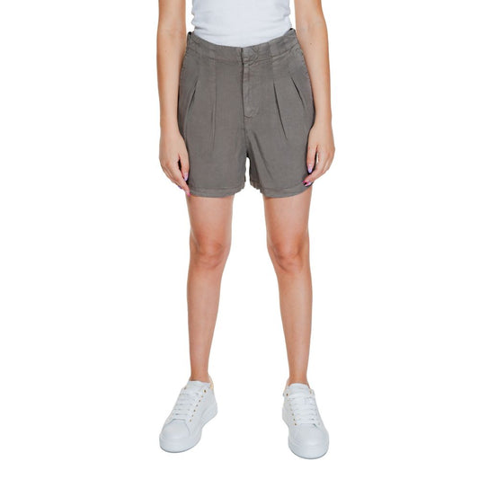 Vero Moda – Beige Lyocell-Shorts