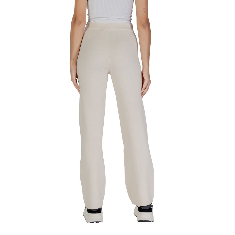 Vero Moda – Cremefarbene Viskosehose