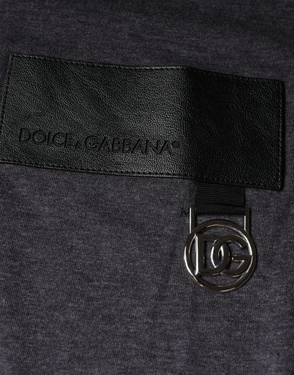 Dolce &amp; Gabbana – Graues T-Shirt aus Baumwolle mit Rundhalsausschnitt und Logo-Patch