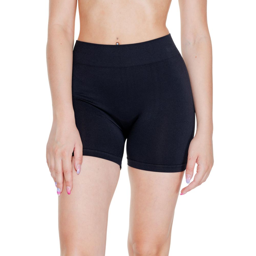 Vero Moda – Schwarze Polyamid-Shorts
