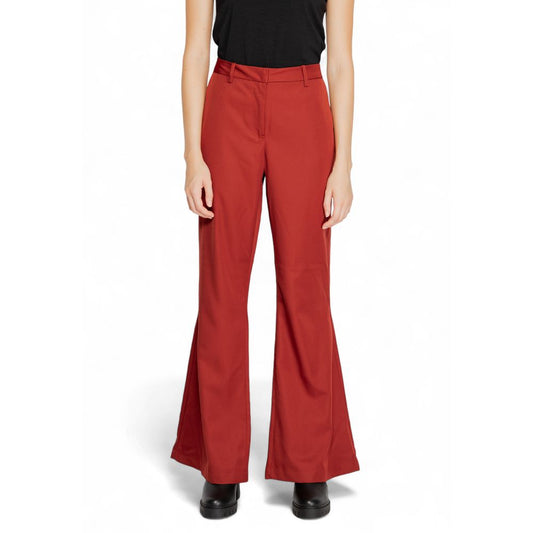 Vero Moda – Rote Polyesterhose
