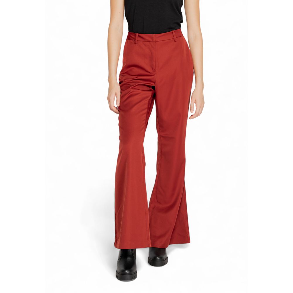 Vero Moda – Rote Polyesterhose
