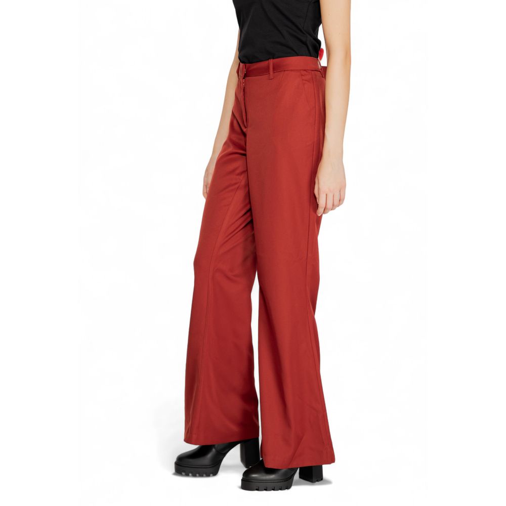 Vero Moda – Rote Polyesterhose