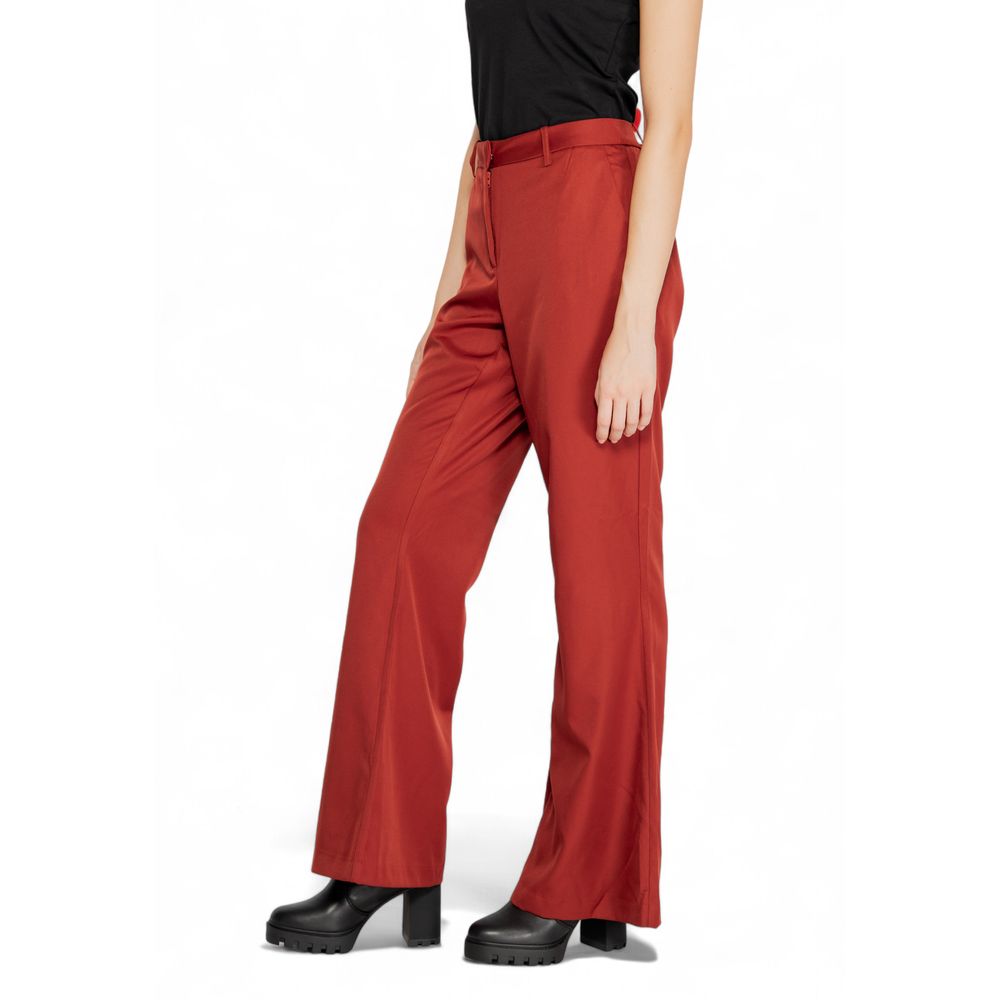 Vero Moda – Rote Polyesterhose